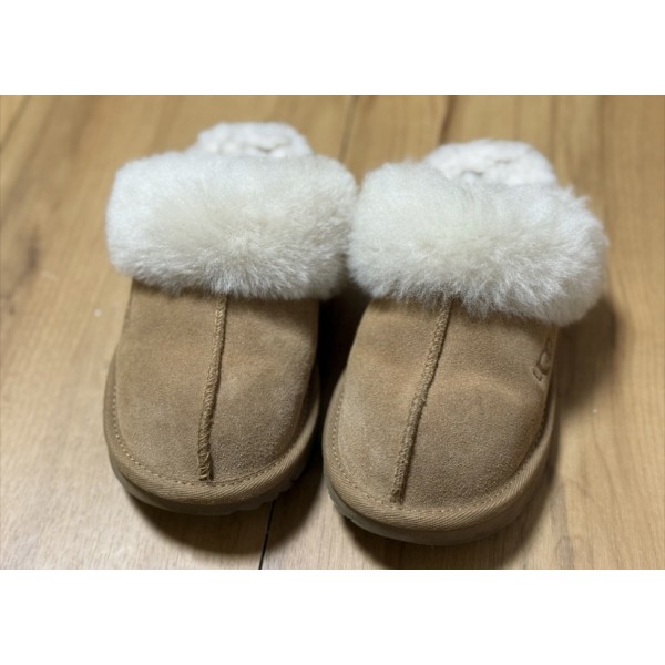 UGG 코지 II 키즈 슬리퍼 21